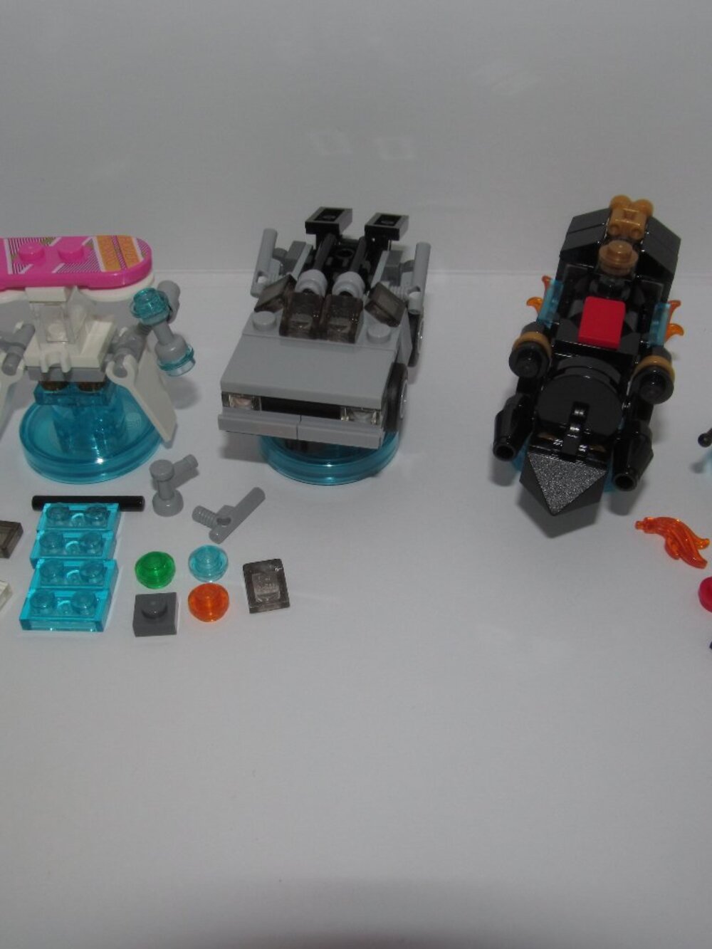 Lego Dimensions Back To The Future Level Pack #71201 + Doc Brown Fun Pack #71230